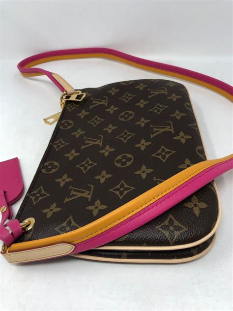 pink louis vuitton crossbody.